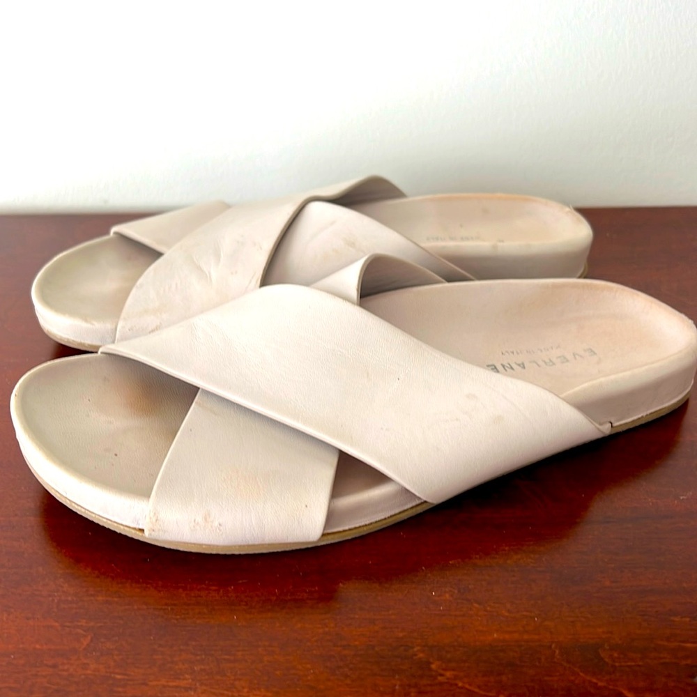 EVERLANE Slides